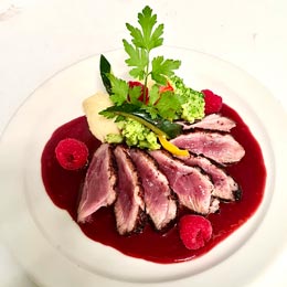 magret de canard sauce framboises